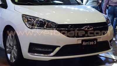 بالصور.. شيري تعرض 4 سيارات جديدة في معرض «أوتوماك فورميلا»