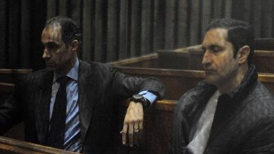 تأجيل محاكمة علاء وجمال مبارك في 