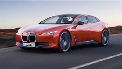 بى إم دبليو i4 أفضل سيارة سيدان