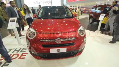 بالصور.. «فيات» تعرض «500X ولينا» في معرض «أوتوماك - فورميلا»