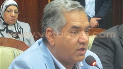 الكشف عن لوحتين أثريتين في ميناء الملكة برينكى بالبحر الأحمر