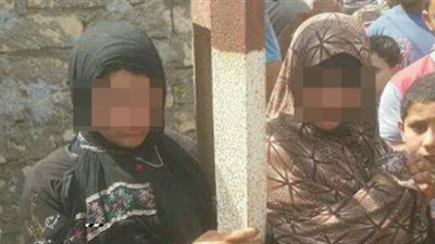 «علقة ساخنة» لسيدتين حاولتا خطف طفل في الشرقية