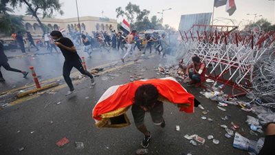 مصرع وإصابة 71 شخصا في تظاهرات العراق