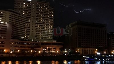 20 صورة ترصد سقوط أمطار غزيرة على مناطق متفرقة بالجيزة والقاهرة