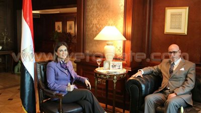 سحر نصر تناقش مع سفير كوبا تعزيز التعاون الاقتصادى بين البلدين