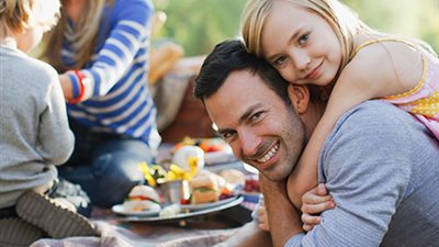 3 قيم نبيلة عليكِ تعليمها لأبنائك في عيد الفطر