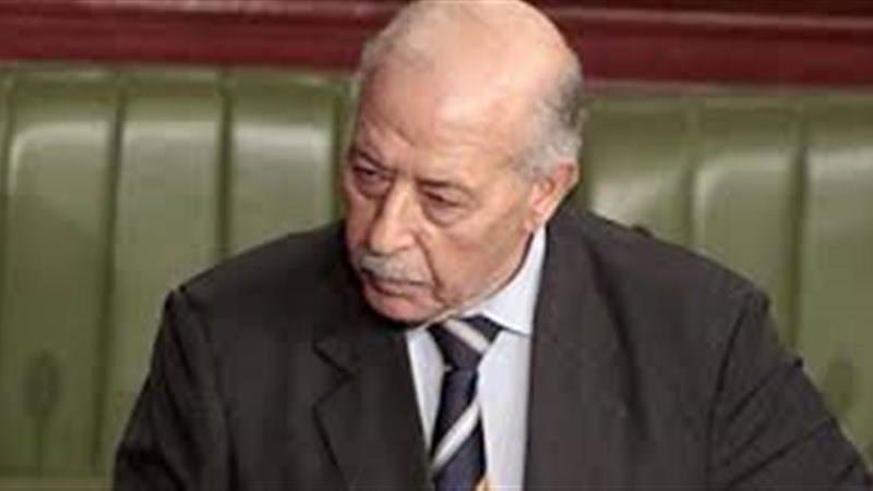  الكاتب التونسي كمال