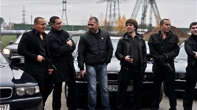 بالصور.. مغامرات «المافيا الحمراء» في ربوع روسيا.. أنجبها الفقر المدقع في موسكو.. استعان بها «ستالين» في حربه ضد «هتلر».. أخذت وضعها في عهد «بريجنيف».. الثورة ا