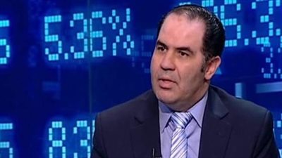 خبير يطالب بدعم النشاط الاقتصادي للخروج من نفق الركود التضخمي