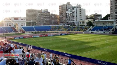 الألعاب النارية تشعل الإسكندرية احتفالا بمئوية الاتحاد