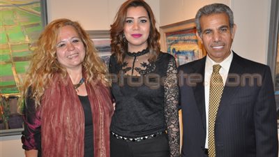 بالصور.. افتتاح معرض «تداعيات» للفنان التشكيلي سمير فؤاد