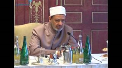 بالفيديو.. شيخ الأزهر يطالب سفراء الدول الإسلامية بالعمل الجاد