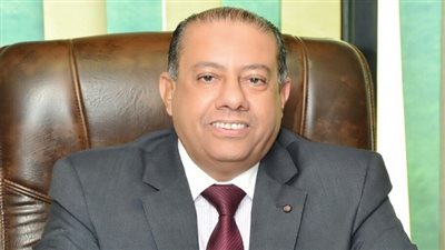 الضرائب: حل جميع مشكلات الصيادلة.. ودراسة مقترحات قانون الضريبة على الدخل