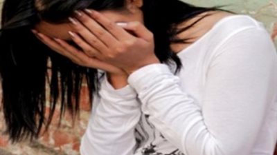 فتاة تهرب من أهلها وتتزوج 