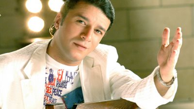 تأجيل دعوى اتهام مصطفى كامل بتهديد إيمان البحر درويش بالقتل لجلسة 20 مارس