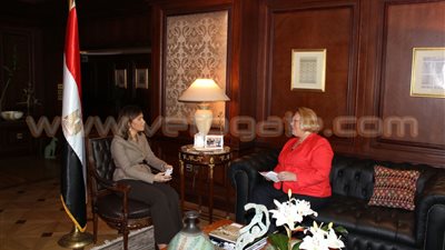 سحر نصر تناقش مع سفيرة فنلندا سبل تنشيط التعاون الاقتصادي والفني