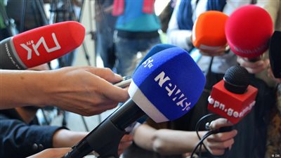 «مراسلون بلا حدود» تحذر من تراجع ملفت لحرية الصحافة في أوروبا