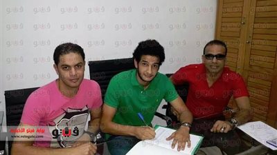 بالصور.. «النصر» يضُم مدافع «القناة»