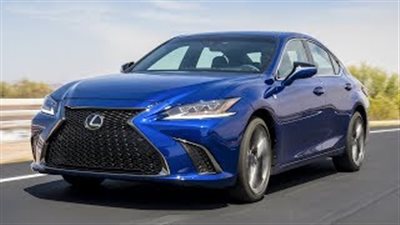 لكزس تنافس مرسيدس E-Class وبي إم دبليو الفئة الخامسة (فيديو)