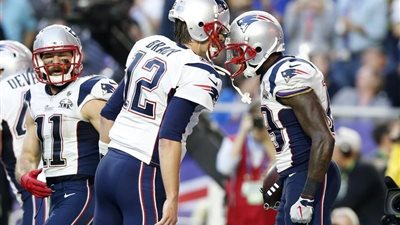 بيع كرة قدم أمريكية 