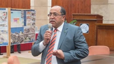 «أبو سنة» يؤكد على الشركات الالتزام ببرامج العمرة والمواعيد