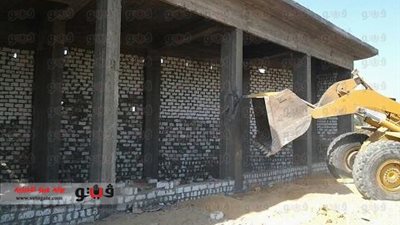 بالصور.. إزالة التعديات على الأراضى الزراعية بالفيوم