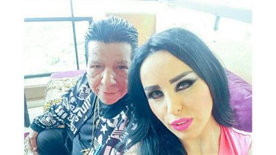 شعبولا يشعل مواقع التواصل الاجتماعي بصورة مع فتاة لبنانية