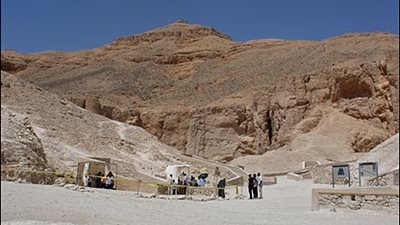 سر تأخر اكتشاف كنوز وادي القرود بالأقصر