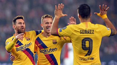 شبح العدواة يطل على خط هجوم برشلونة