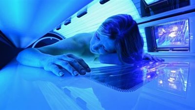 احذري.. أجهزة التسمير تصيب بسرطان الجلد