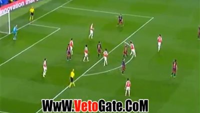 بالفيديو.. «النني» يحرم «ميسي» من هدف لبرشلونة في شباك الأرسنال