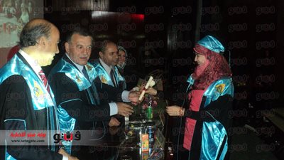 بالصور.. حفل لتكريم خريجى قسم الإعلام بـ