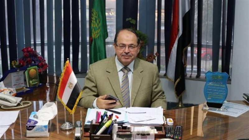الدكتور نصيف الحفناوى