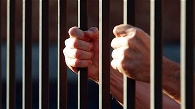 حبس شاب في الدقهلية قتل والدته لرفضها بيع قطعة أرض لتزويجه