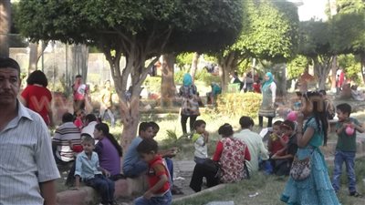 بالصور.. 50 ألف زائر لحديقة حيوان أسيوط خلال أيام العيد