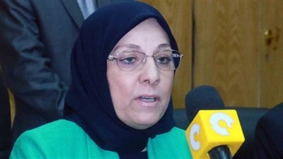 ناهد عشري: «مش هقضي عمري في الوزارة وبيتي هو الأساس»