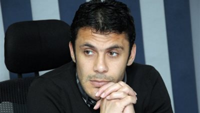 «الصقر» يطالب بسرعة إصدار القرار الوزاري لسفر المنتخب للسنغال