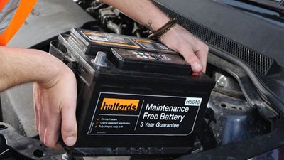 طرق تشغيل منظم مولد السيارات في الشتاء