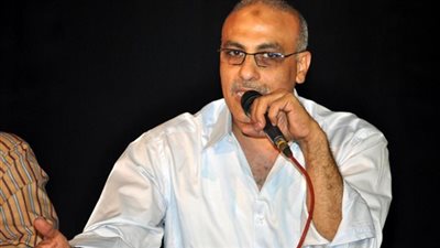 لجنة العروض المشاركة بـ«القومي» تسلم قرارها لفتوح أحمد