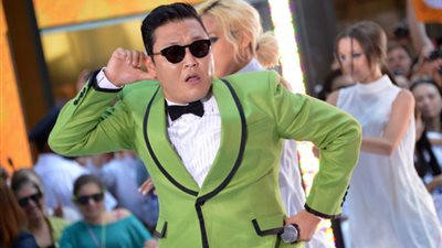 Psy على طوابع البريد وماركة مستحضرات تجميل