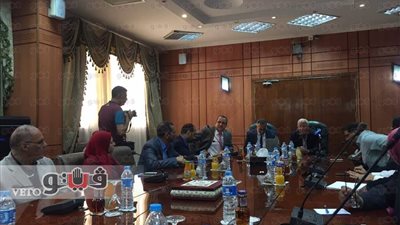 بالصور.. محافظ بورسعيد يستقبل نائب وزير الإسكان