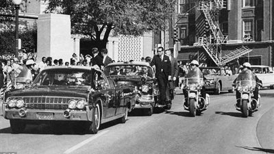 تفاصيل جديدة تكشف حقيقة مقتل الرئيس الأمريكي كينيدي (فيديو وصور)