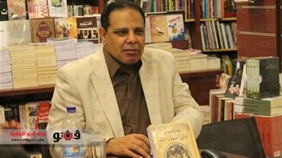 أمين اتحاد المصريين في الخارج يعرب عن استيائه من تهديد الأسواني