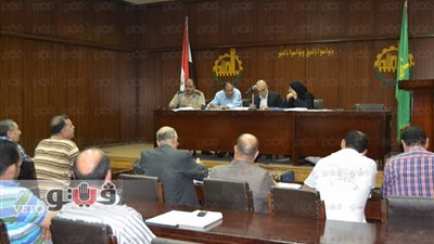 إنشاء 4 معارض لبيع الملابس المستعملة خلال شهر رمضان بشبرا الخيمة