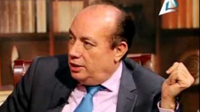 براءة رئيس تحرير روز اليوسف من تهمة سب محمد السبكى