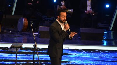 سعد رمضان يهدى أغنية لحبيبته بمهرجان الموسيقى العربية (صور)