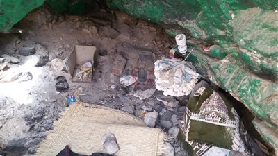 «فيتو» تقتحم إمبراطورية الرعب بجبل البطيخ في قنا.. اكتشفنا إهمال هيئة الآثار لـ«كنوز الطارف».. تجار المخدرات والسلاح يستخدمون مجموعة كبيرة من الدروب والمدقات.. والكهوف لـ«تخزي