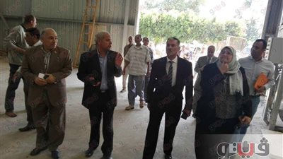 بالصور.. سكرتير عام المنوفية يتفقد صوامع القمح