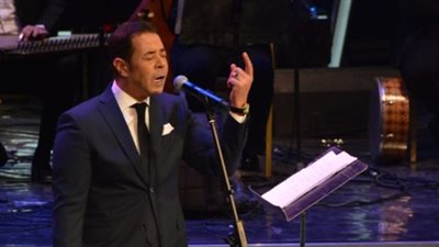 مدحت صالح يتألق في ثاني أيام مهرجان الموسيقى ويختتم بـ«أنا ابن مصر» (صور)