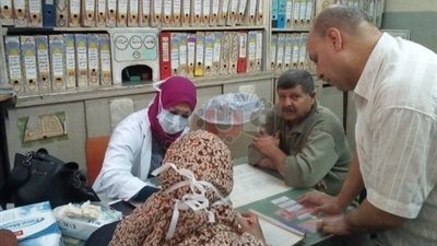 حملة للقضاء على الدرن بالكشف على 13 ألف عامل بشركة غزل المحلة